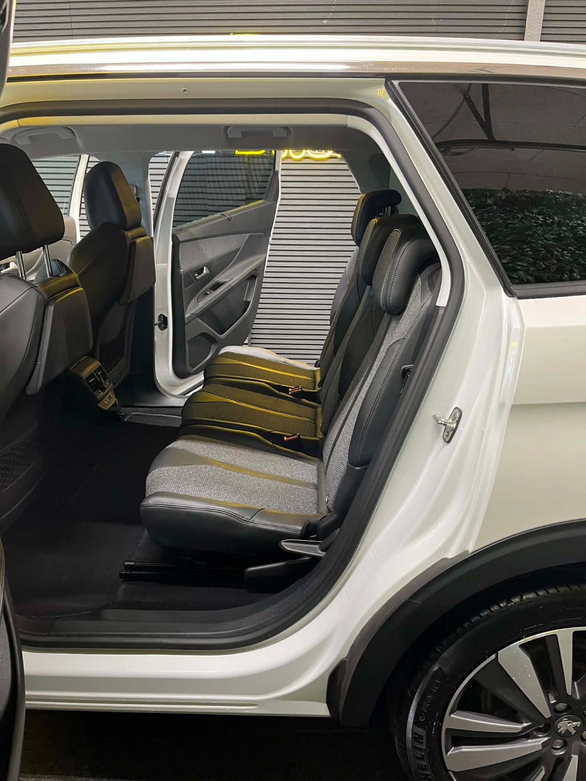 Billede af Peugeot 5008 1,2 PureTech 130 Allure 7prs