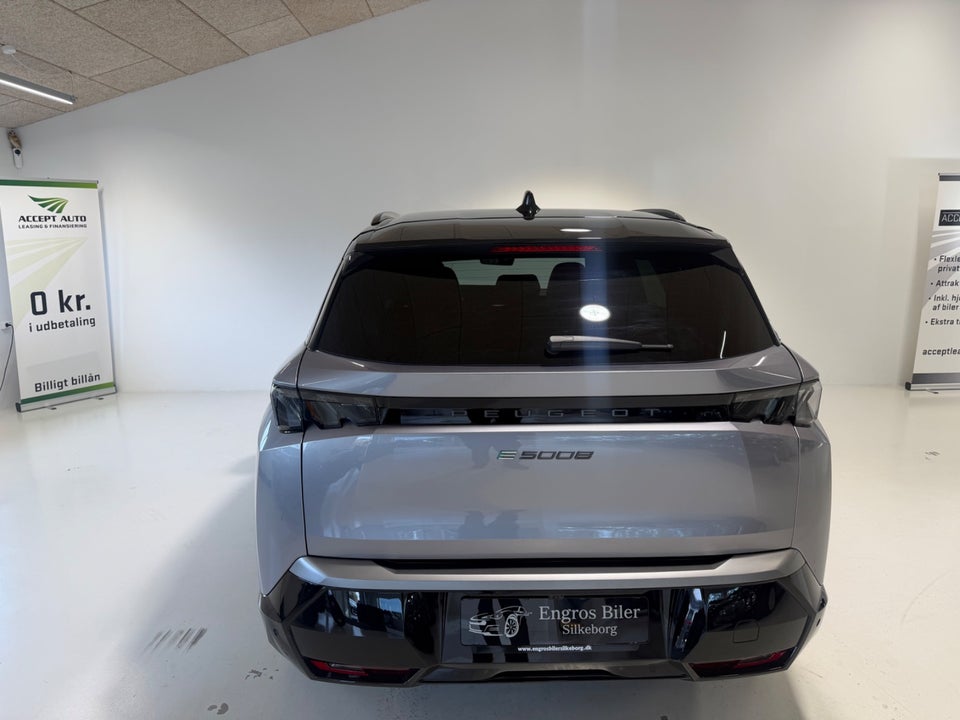Peugeot e-5008, Billede 5