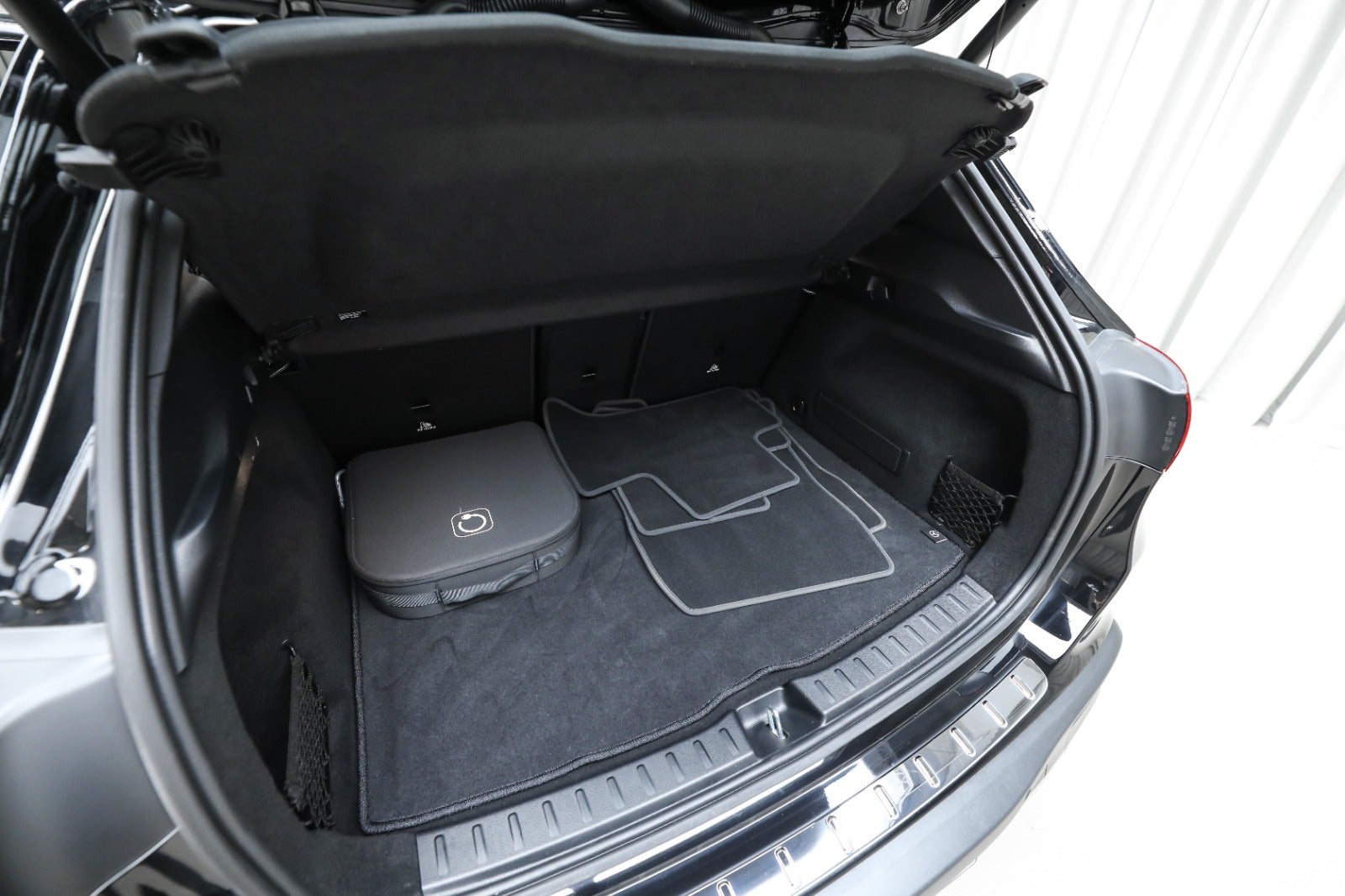 Mercedes-Benz EQA 250+