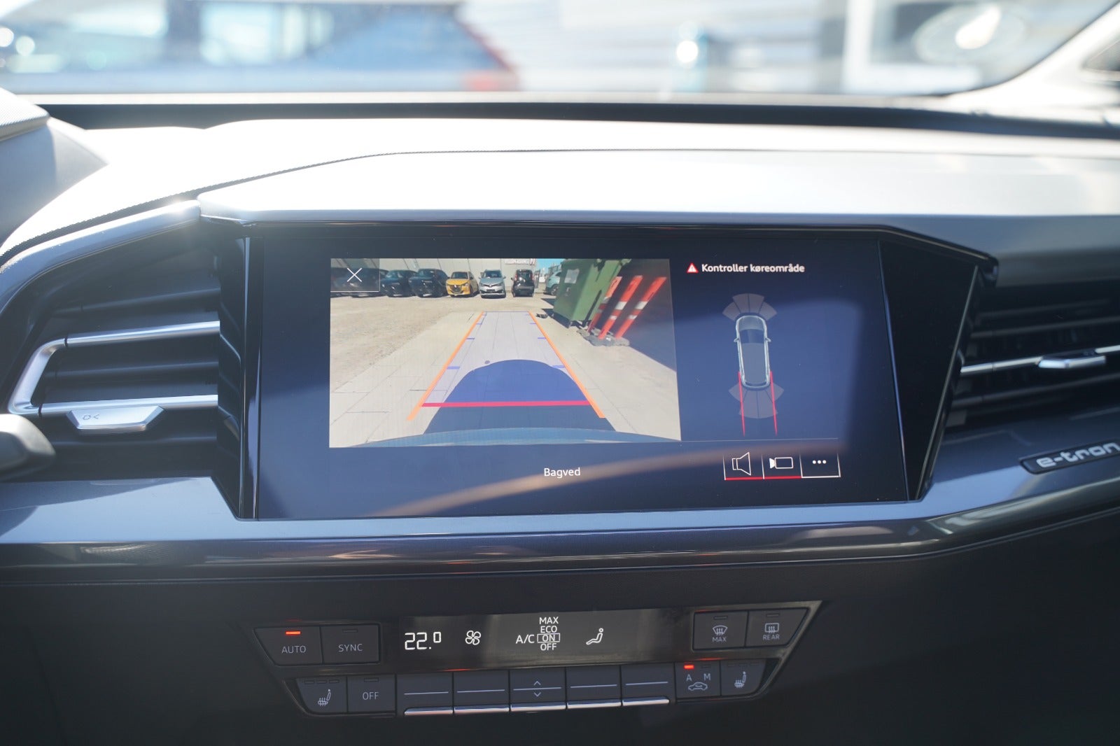 Billede af Audi Q4 e-tron 40 Attitude S-line