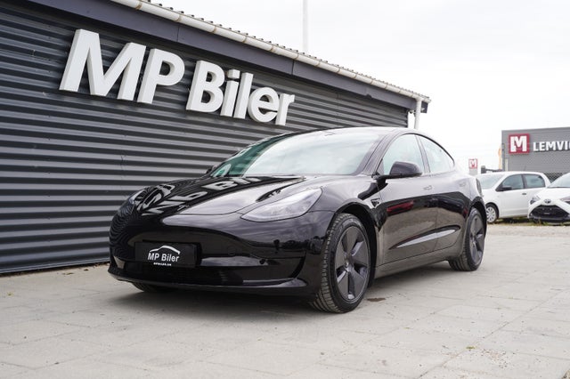Tesla Model 3  RWD