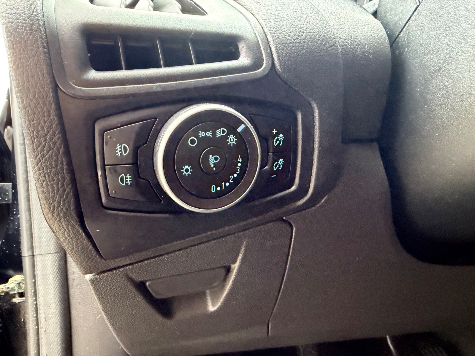 Billede af Ford Focus 1,0 SCTi 100 Trend stc.