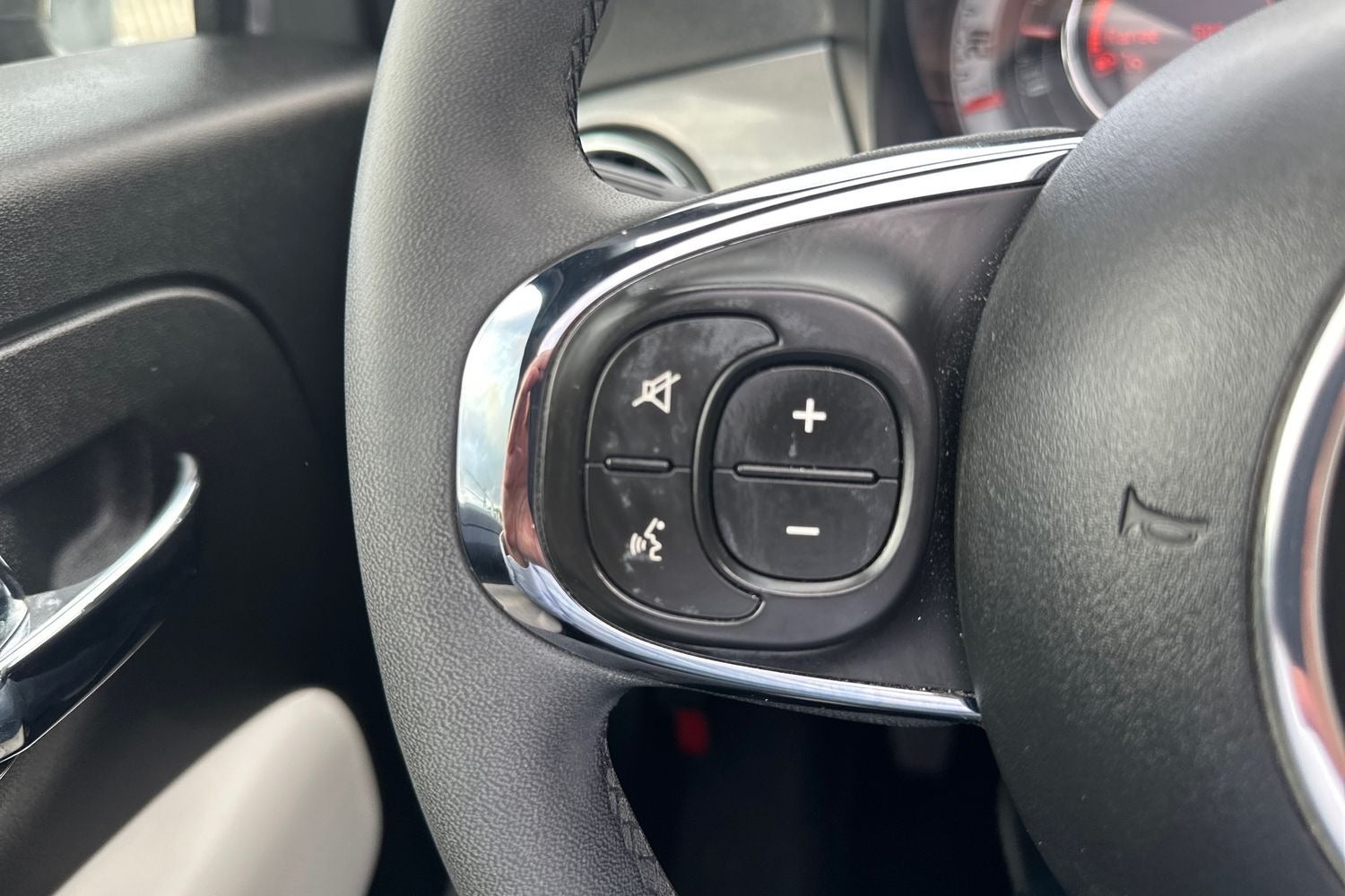 Billede af Fiat 500C 1,0 Hybrid Dolcevita