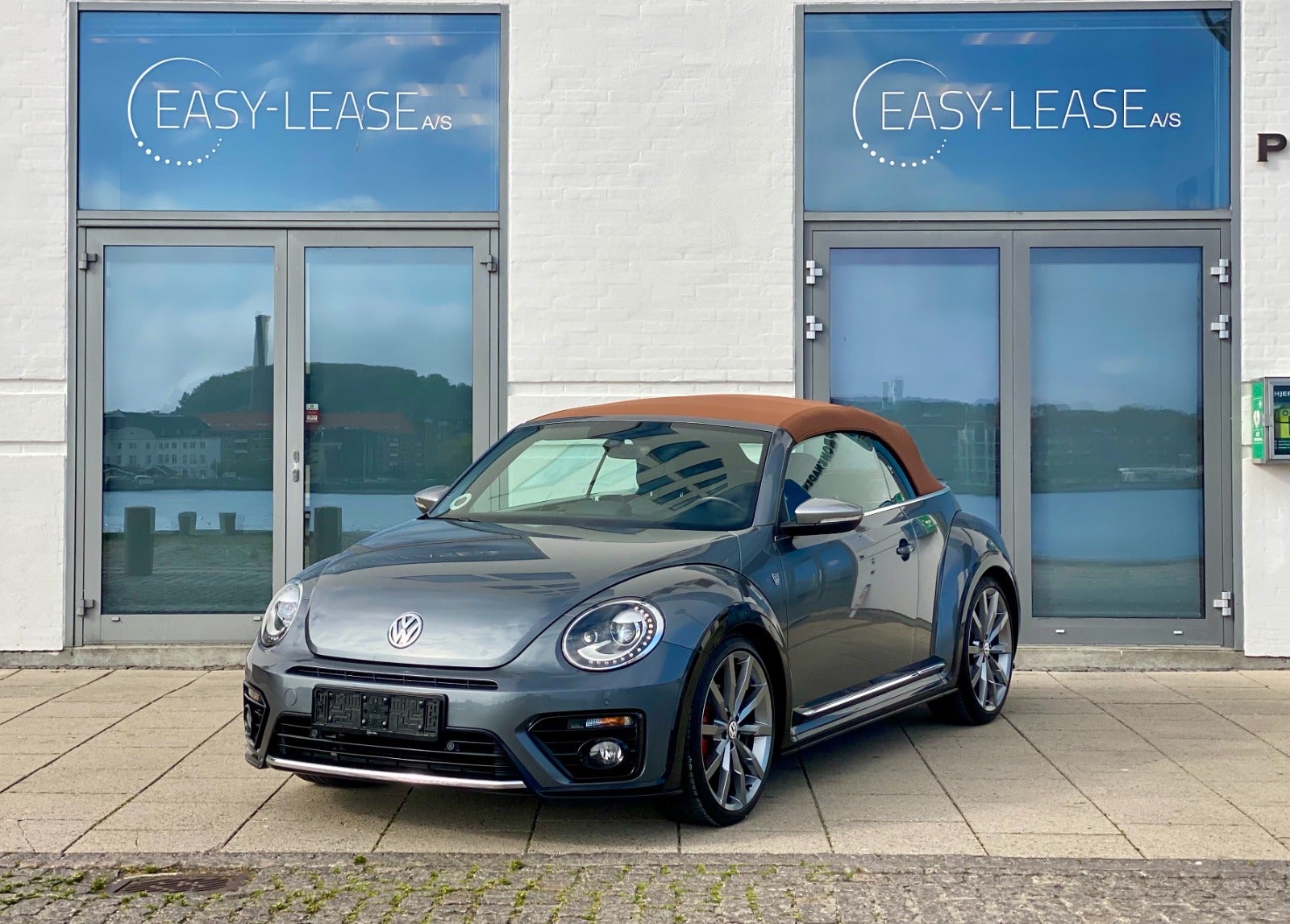 VW The Beetle 2,0 TSi 220 Karmann DSG