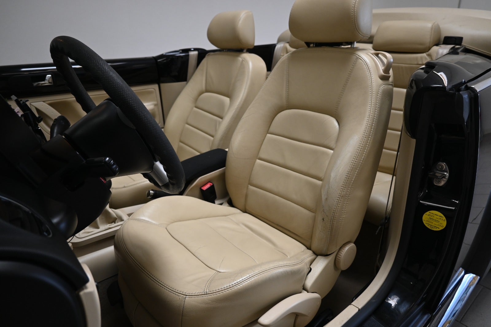 VW New Beetle Highline Cabriolet