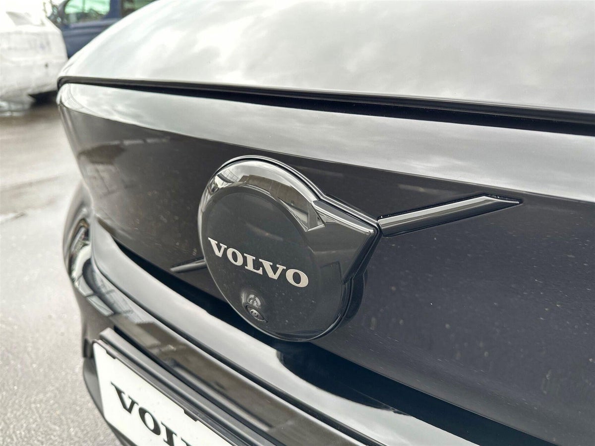 Volvo EX40 Extended Range Black Edition billede 22