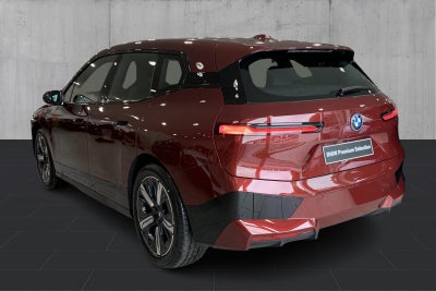 BMW iX xDrive40 Fully Charged - 2