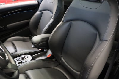 MINI Cooper SE Camden Edition