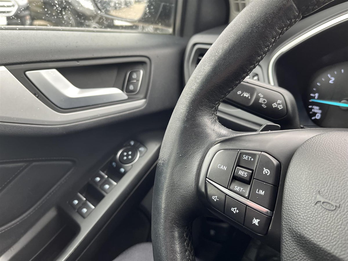 Ford Focus EcoBlue Titanium stc. aut. billede 16