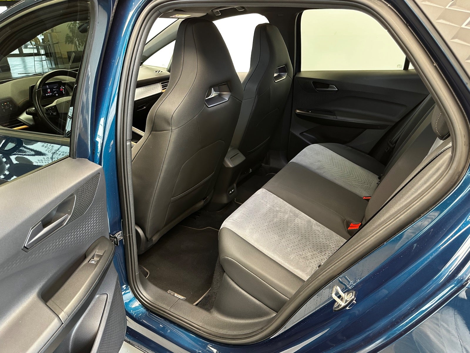 Billede af Cupra Born 58 Dinamica Pack High