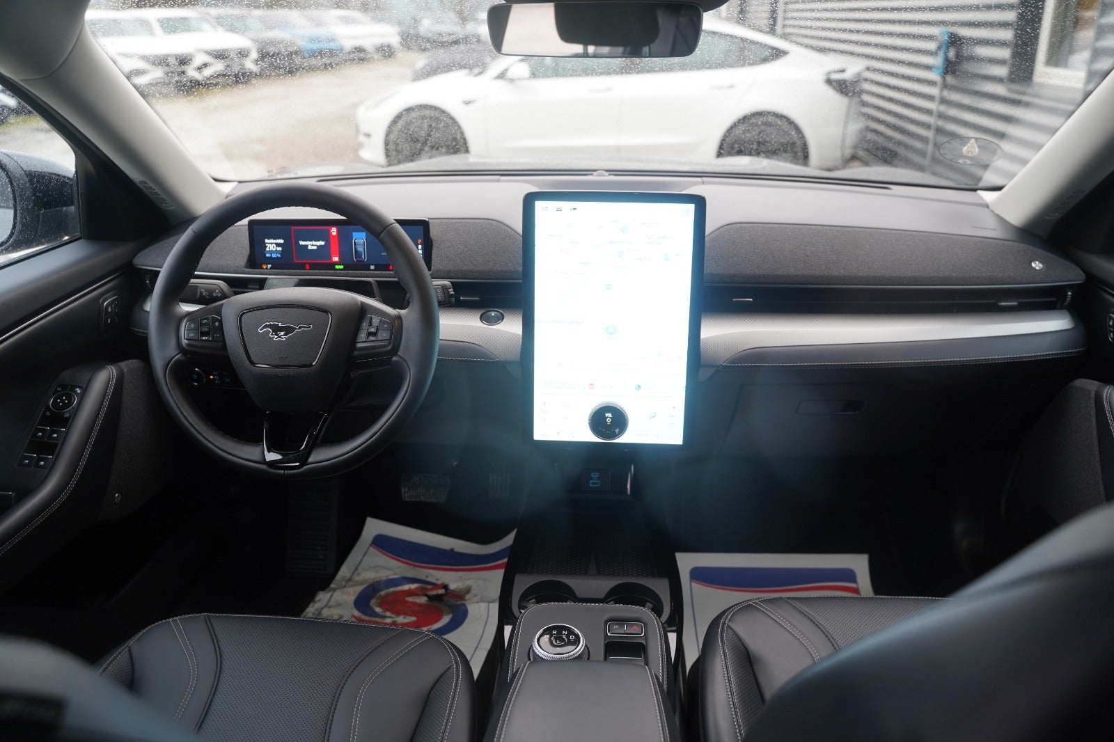 Billede af Ford Mustang Mach-E 78 Standard Range