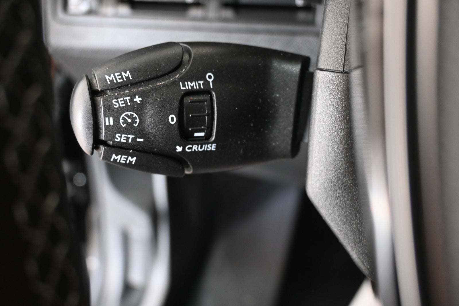 Peugeot 3008 PureTech 130 Allure EAT8