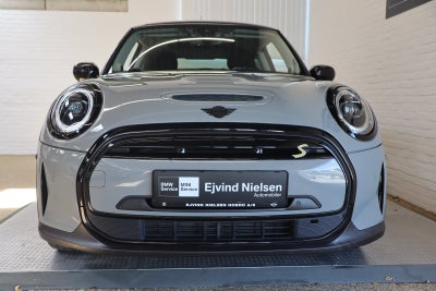 MINI Cooper SE Camden Edition