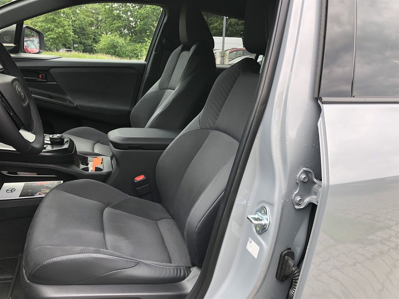 Toyota C-HR+ Executive AWD