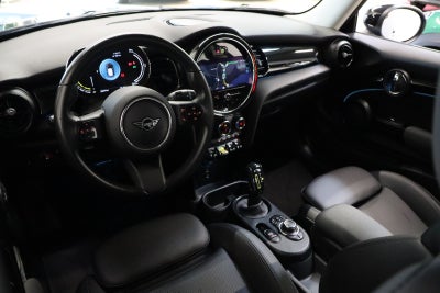 MINI Cooper SE Classic Trim