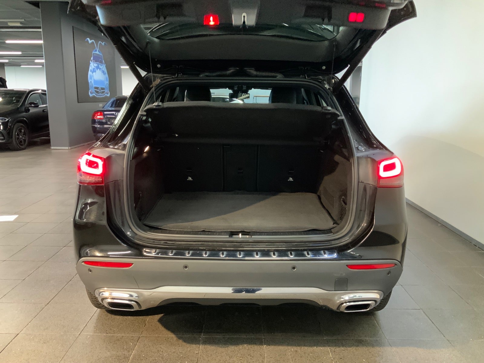 Mercedes-Benz GLA 200 (6/8)