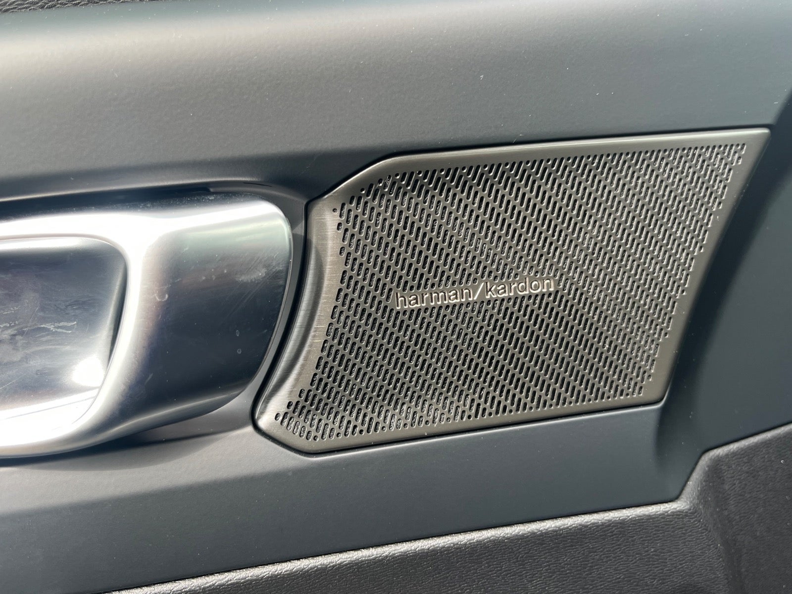 Billede af Volvo EC40  Extended Range Black Edition