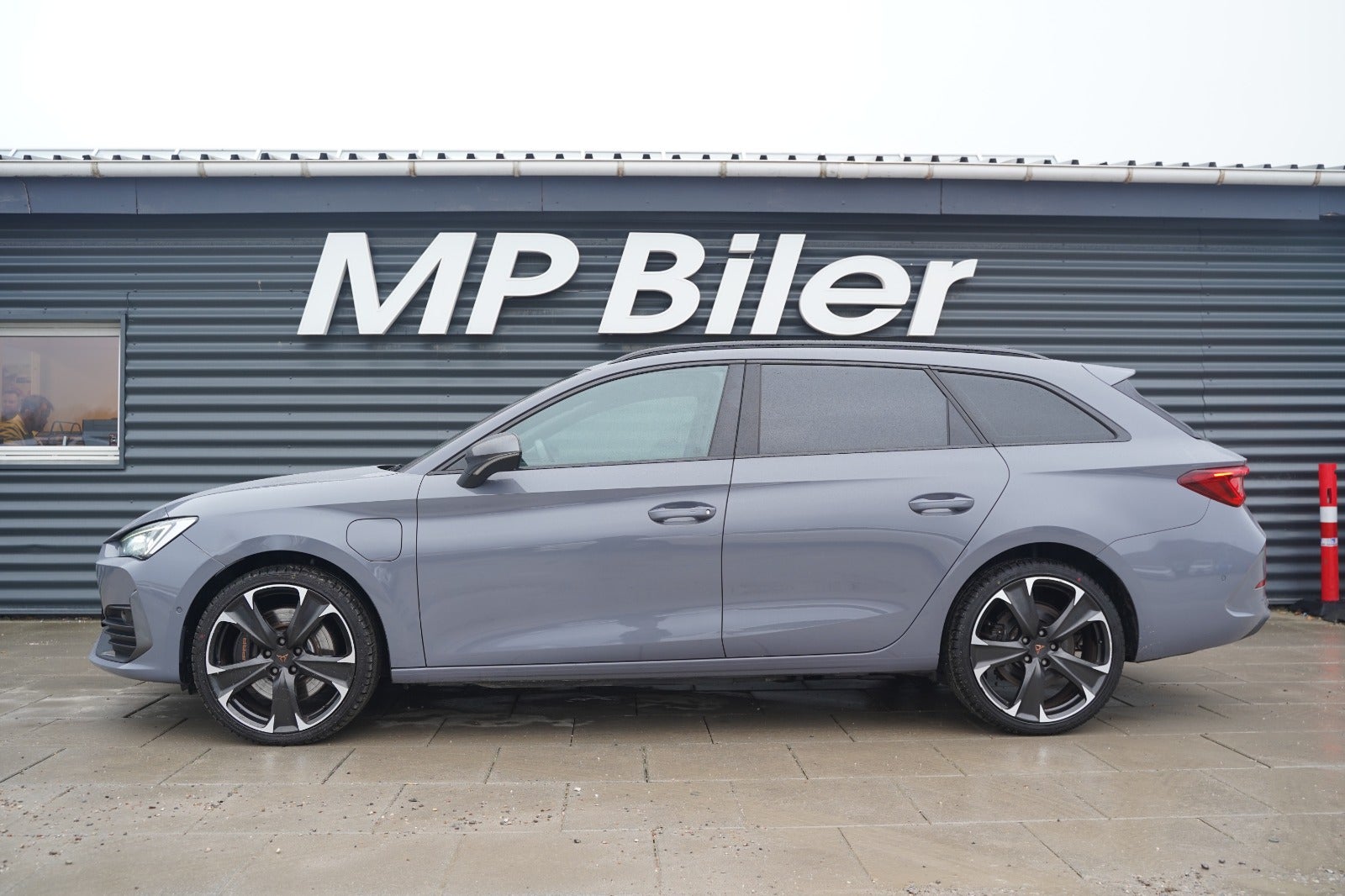 Billede af Seat Leon 1,4 eHybrid Cupra Sportstourer DSG