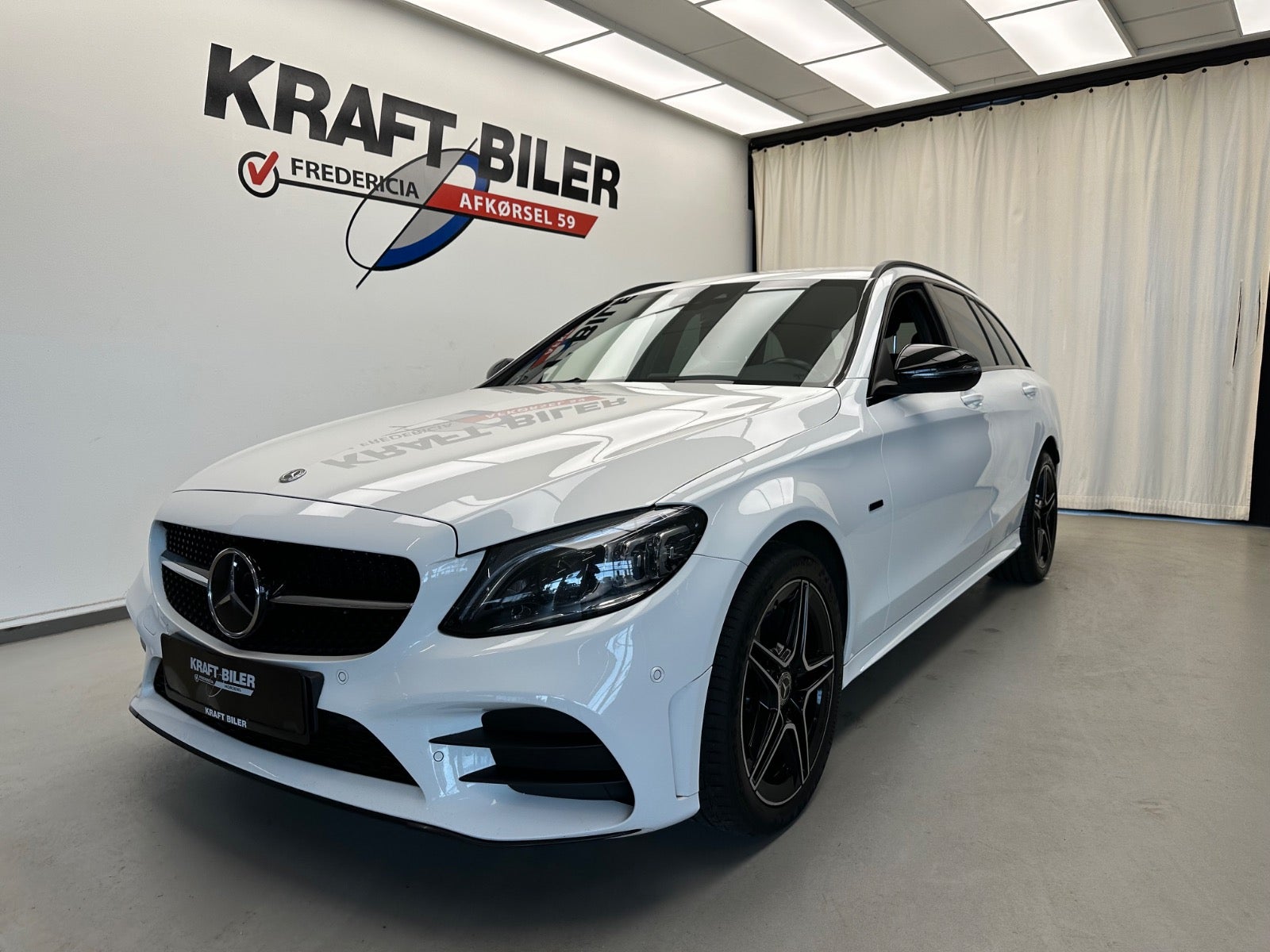 Billede af Mercedes C300 de 2,0 AMG Line stc. aut.