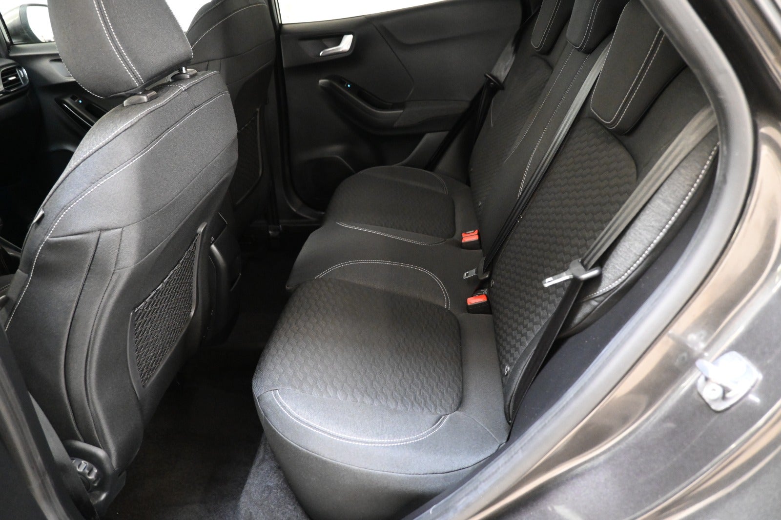 Ford Puma EcoBoost mHEV Titanium