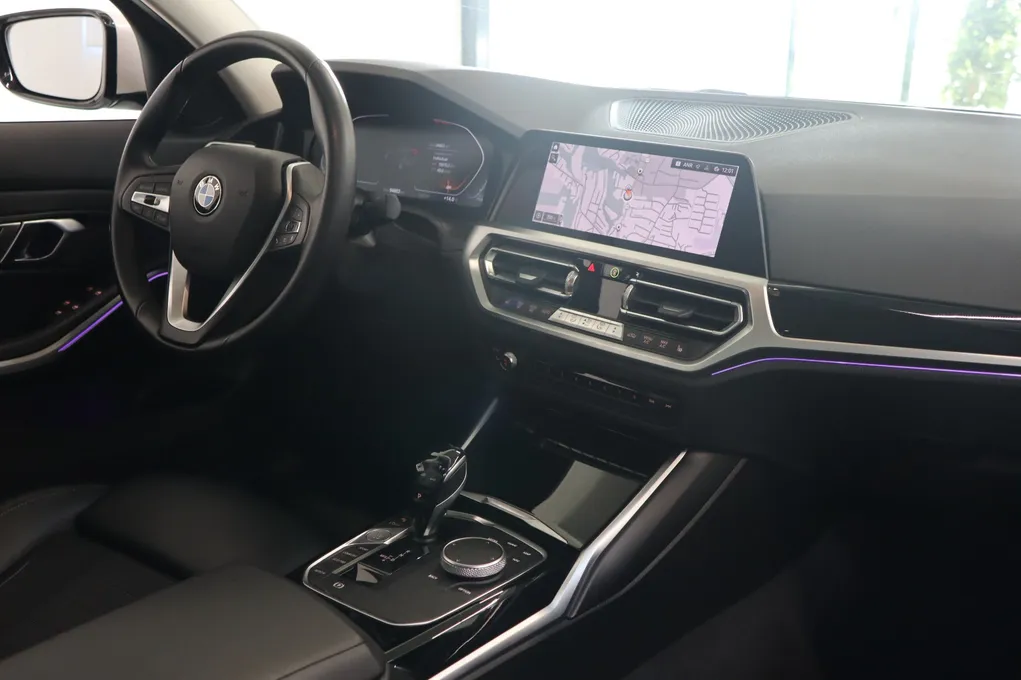 BMW 320d Sport Line aut.