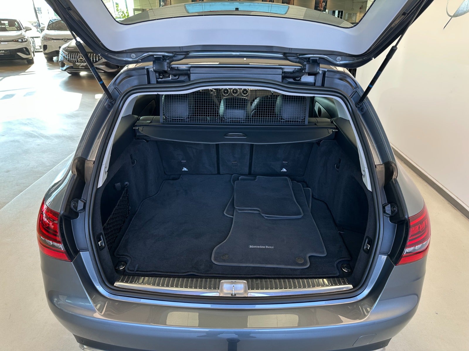 Billede af Mercedes C220 d 2,0 Avantgarde stc. aut.