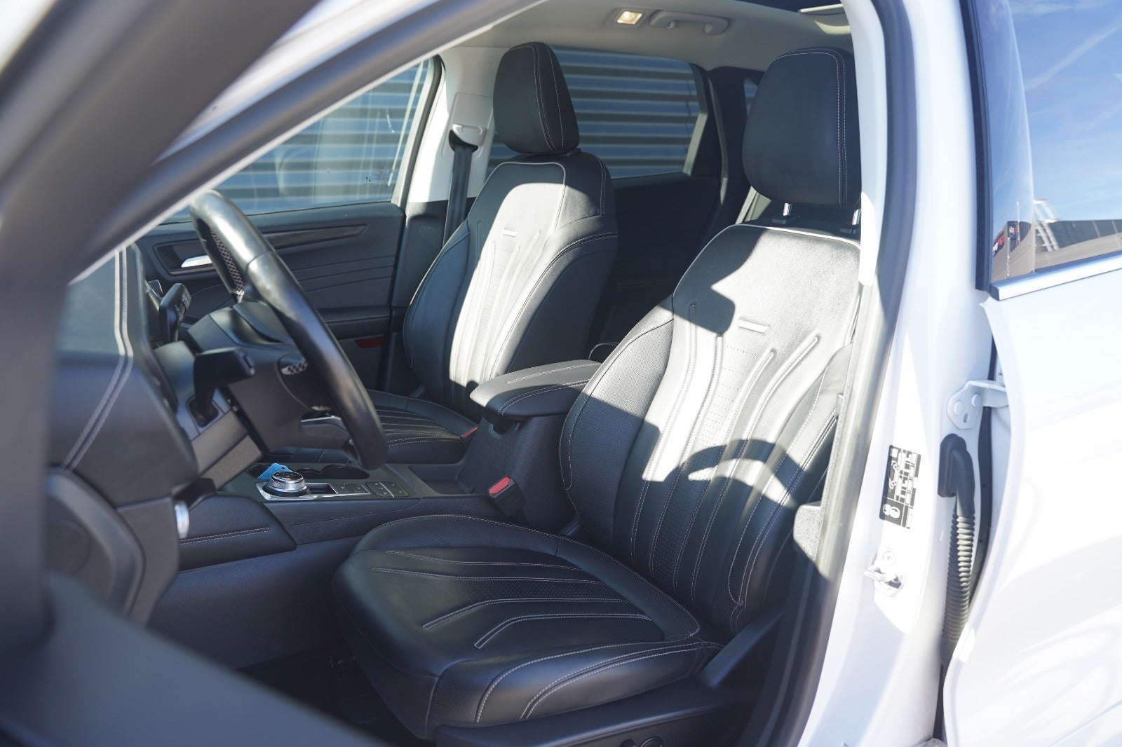 Billede af Ford Kuga 2,5 PHEV Vignale CVT