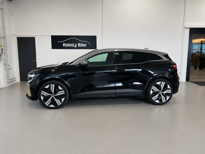 Renault Megane E-Tech Iconic