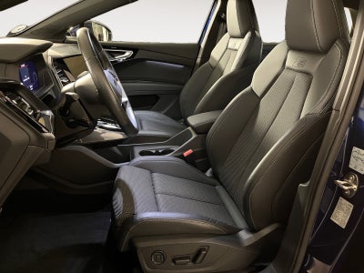 Audi Q4 e-tron 45 quattro Van