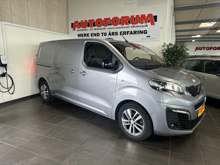 Peugeot Expert BlueHDi 177 L2 Ultimate EAT8 Van