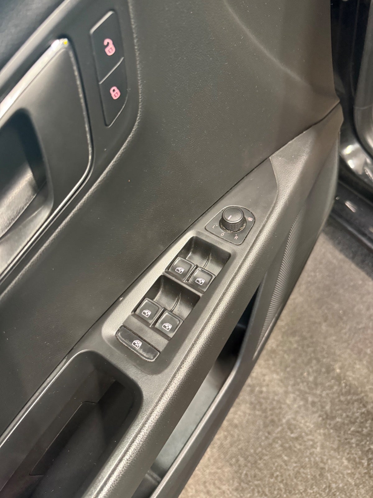 Billede af Seat Leon 1,6 TDi 110 Style ST DSG
