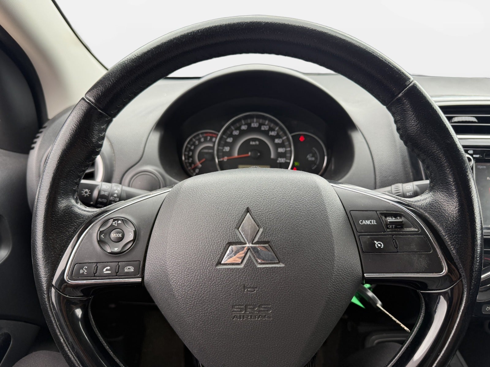 Billede af Mitsubishi Space Star 1,2 Inlead
