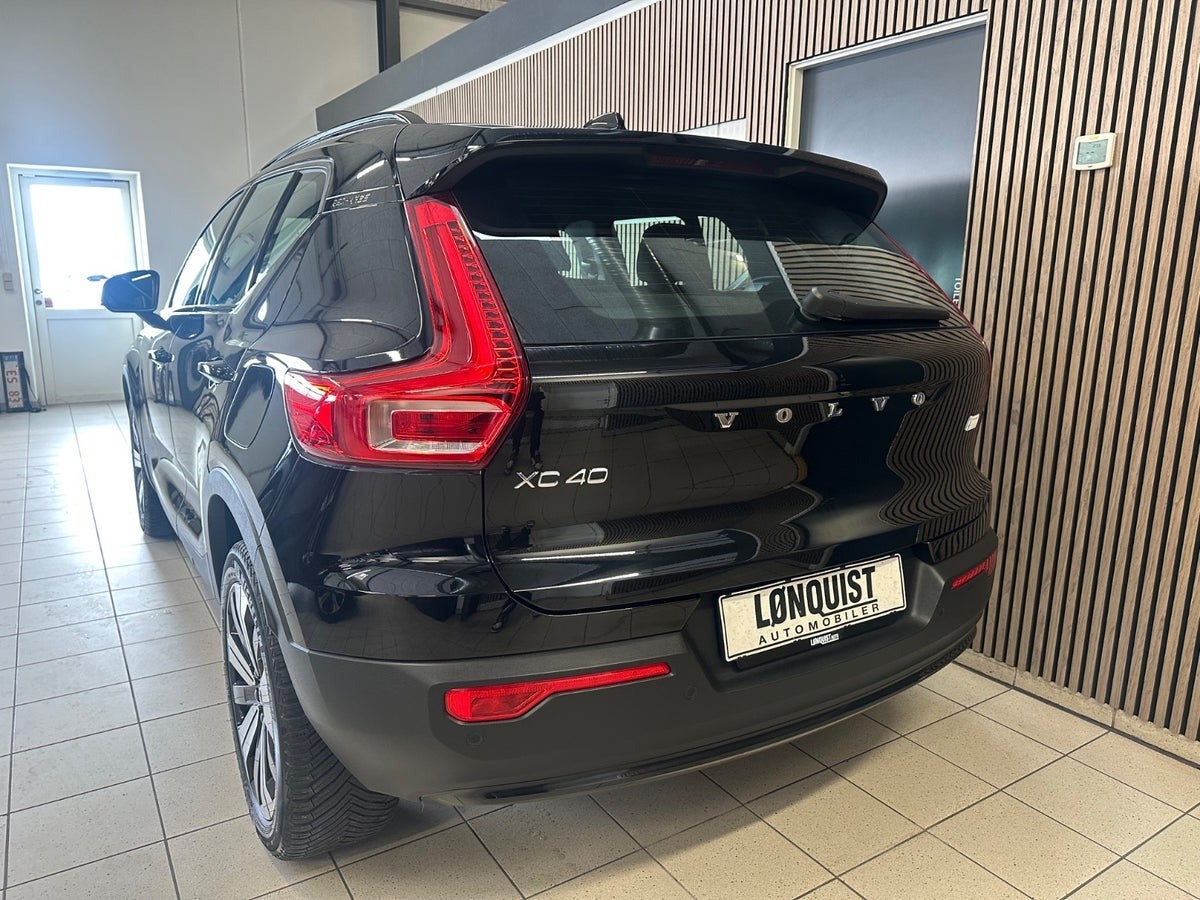Volvo XC40 P6 ReCharge Core