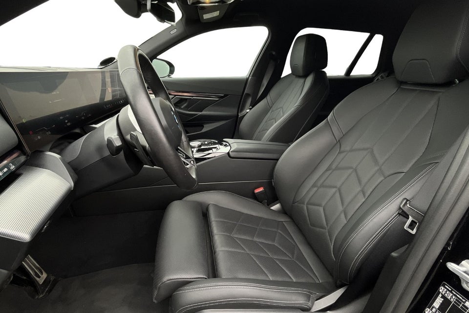 BMW i5 eDrive40 Touring M-Sport 2025
