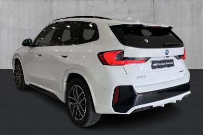 BMW iX1 xDrive30 M-Sport BMW iX1 xDrive30 M-Sport - 2
