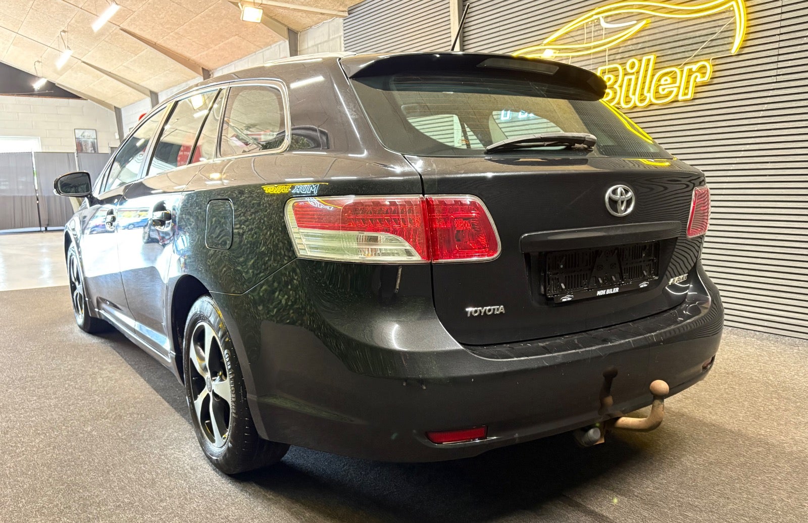 Billede af Toyota Avensis 1,6 VVT-i T1 stc.