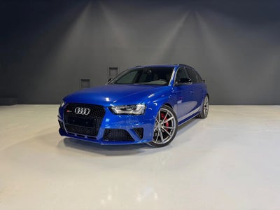 Audi RS4 4,2 FSi Avant quattro S-tr. 5d