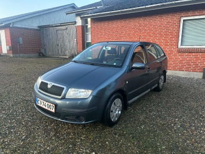 Skoda Fabia 1,4 16V 75 Ambiente 5d