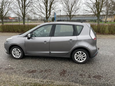 Renault Scenic III 1,5 dCi 110 Dynamique aut. 5d