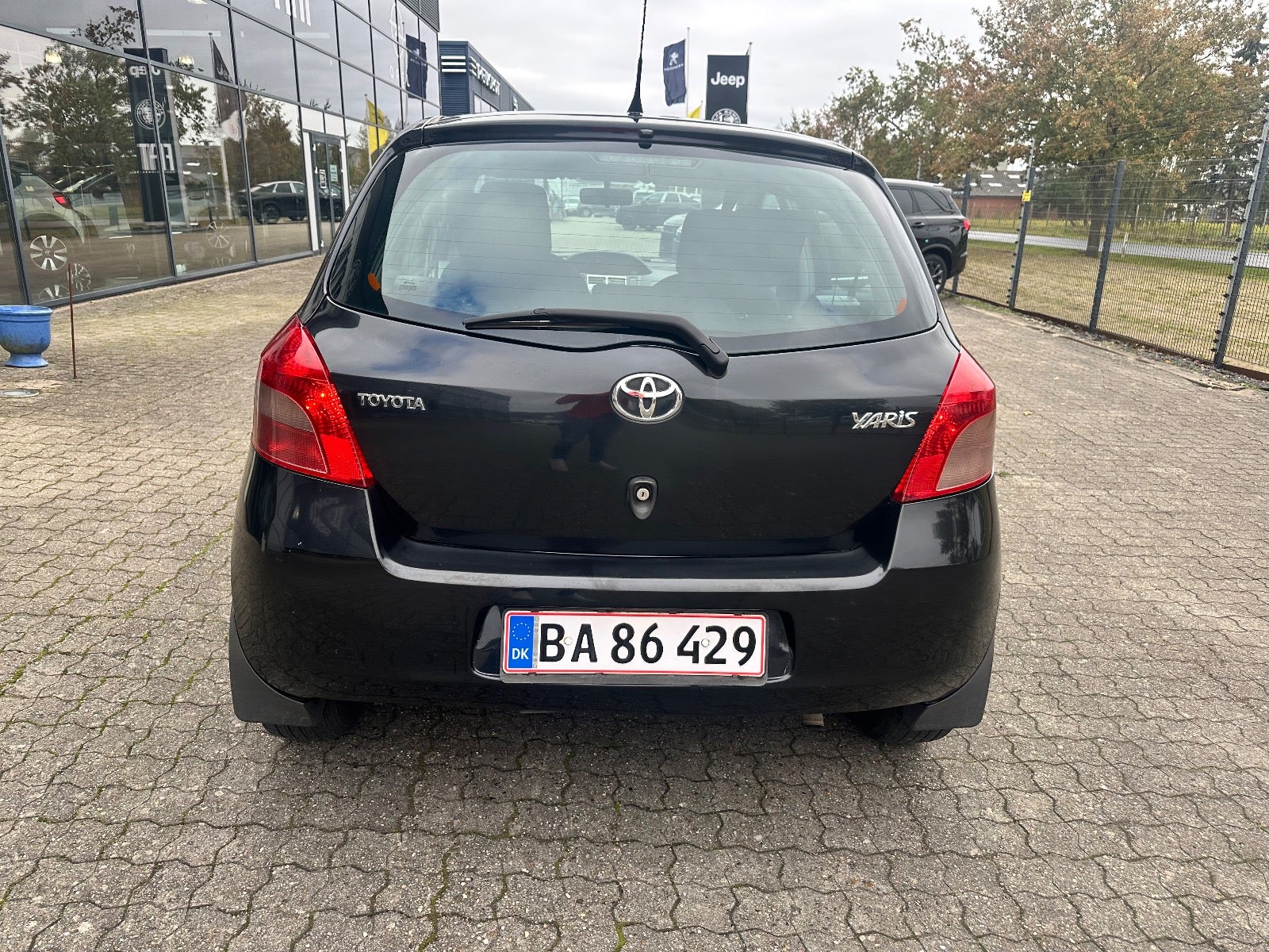 Toyota Yaris VVT-i Terra