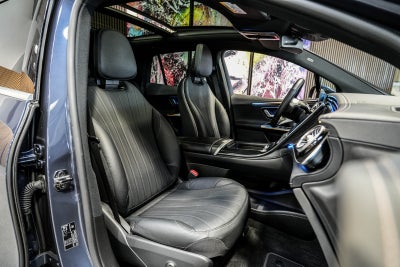 Mercedes EQE350 SUV