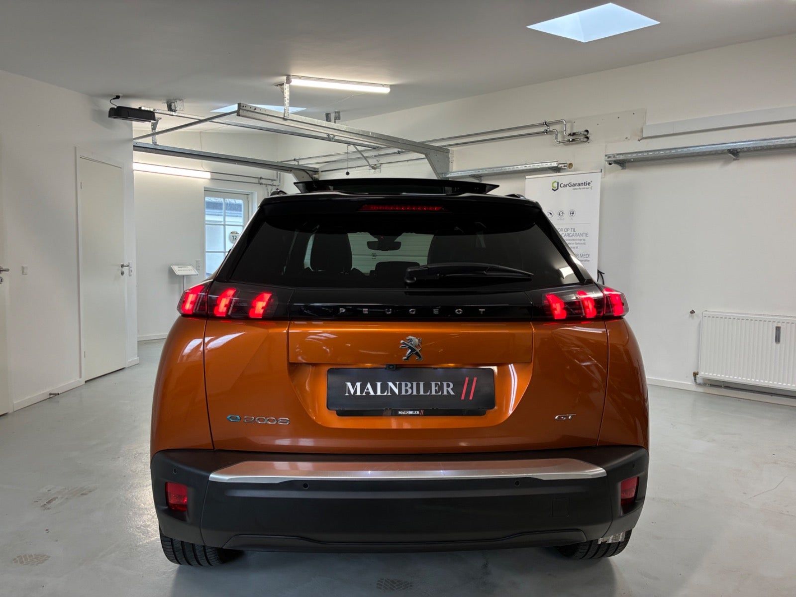 Billede af Peugeot e-2008 50 GT Sky