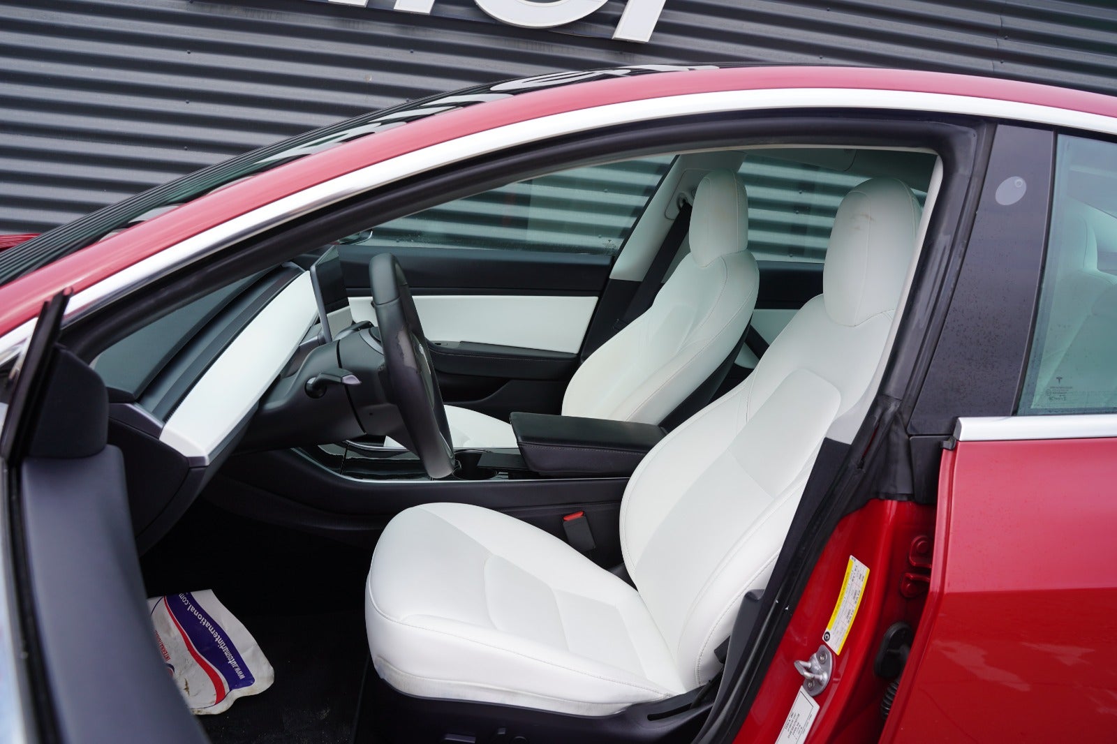 Billede af Tesla Model 3  Standard Range+ RWD