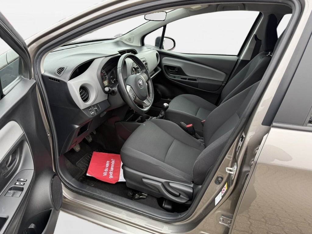 Billede af Toyota Yaris 1,0 VVT-i T2