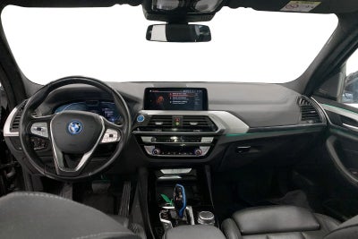 BMW iX3 Charged Plus