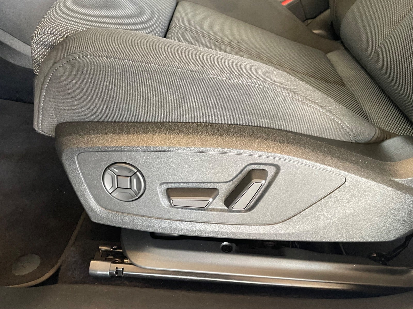 Audi Q4 e-tron S-line quattro