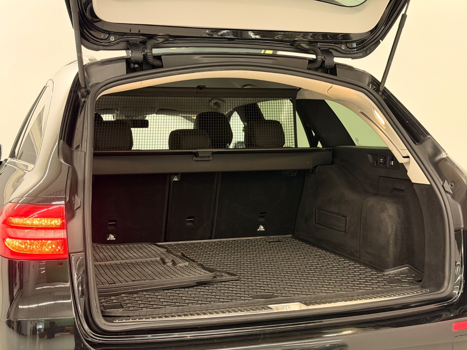 Billede af Mercedes E220 d 2,0 stc. aut.