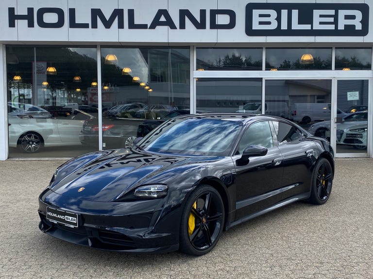 Porsche Taycan Turbo 