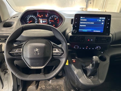 Peugeot Partner BlueHDi 100 L1V1 Plus Van
