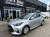 Toyota Yaris Hybrid Active Tech Design e-CVT Van